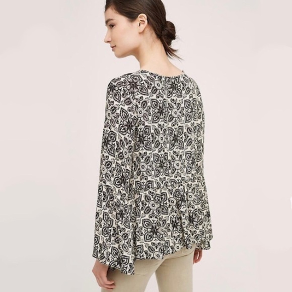 Anthropologie Eri + Ali Hervine Bell Sleeve Black White Blouse Top - Picture 2 of 11